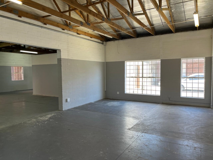 To Let commercial Property for Rent in Paarden Eiland Western Cape